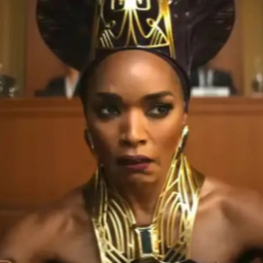 MAC Limited Edition Black Panther Wakanda Forever Metallic Purple Eyeliner
